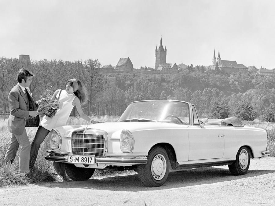  Mercedes-Benz 280 SE 3.5 Cabriolet 1969 года  (фото 4 из 13)